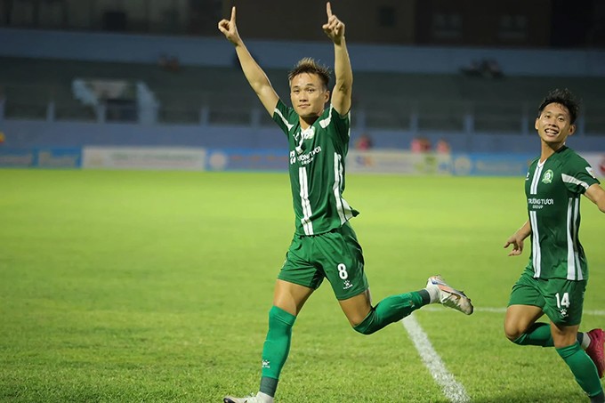 Công Phượng nhường lại "đất diễn" cho Tự Nhân - Vua phá lưới giải hạng Nhất 2024/25