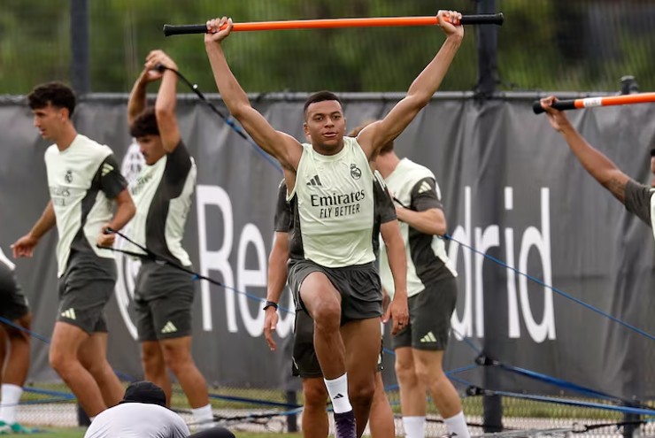 Mbappe đã sẵn sàng trở lại