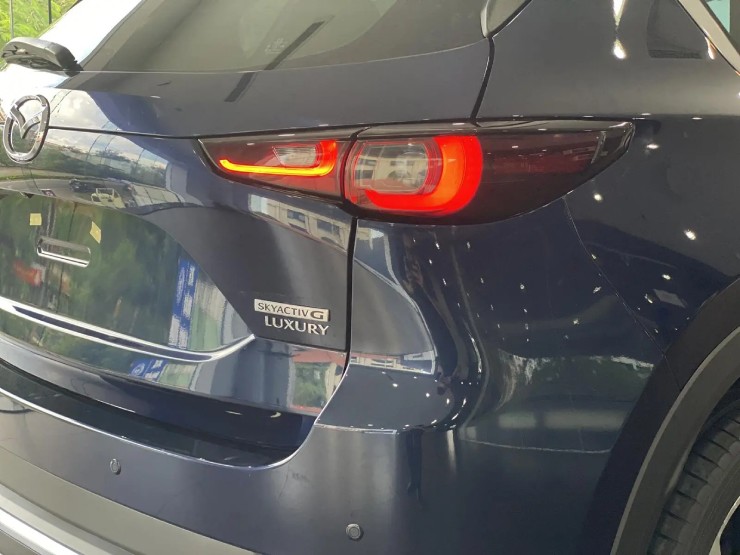 CX-5, Outlander: Xe Nhật "sang hóa", chủ xe Việt có thực sự cần? - 14