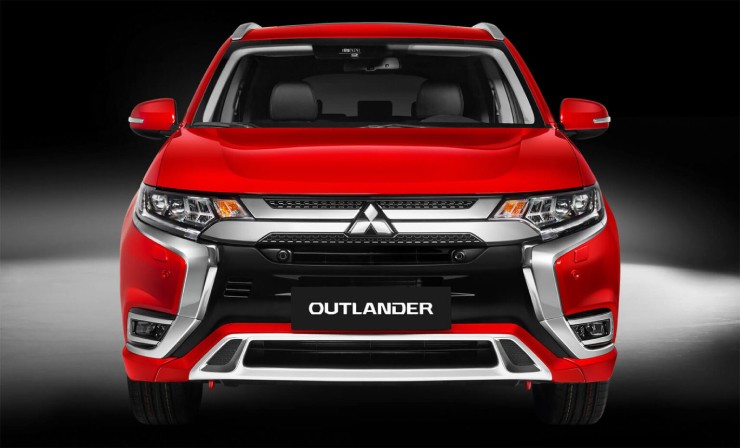 CX-5, Outlander: Xe Nhật "sang hóa", chủ xe Việt có thực sự cần? - 2