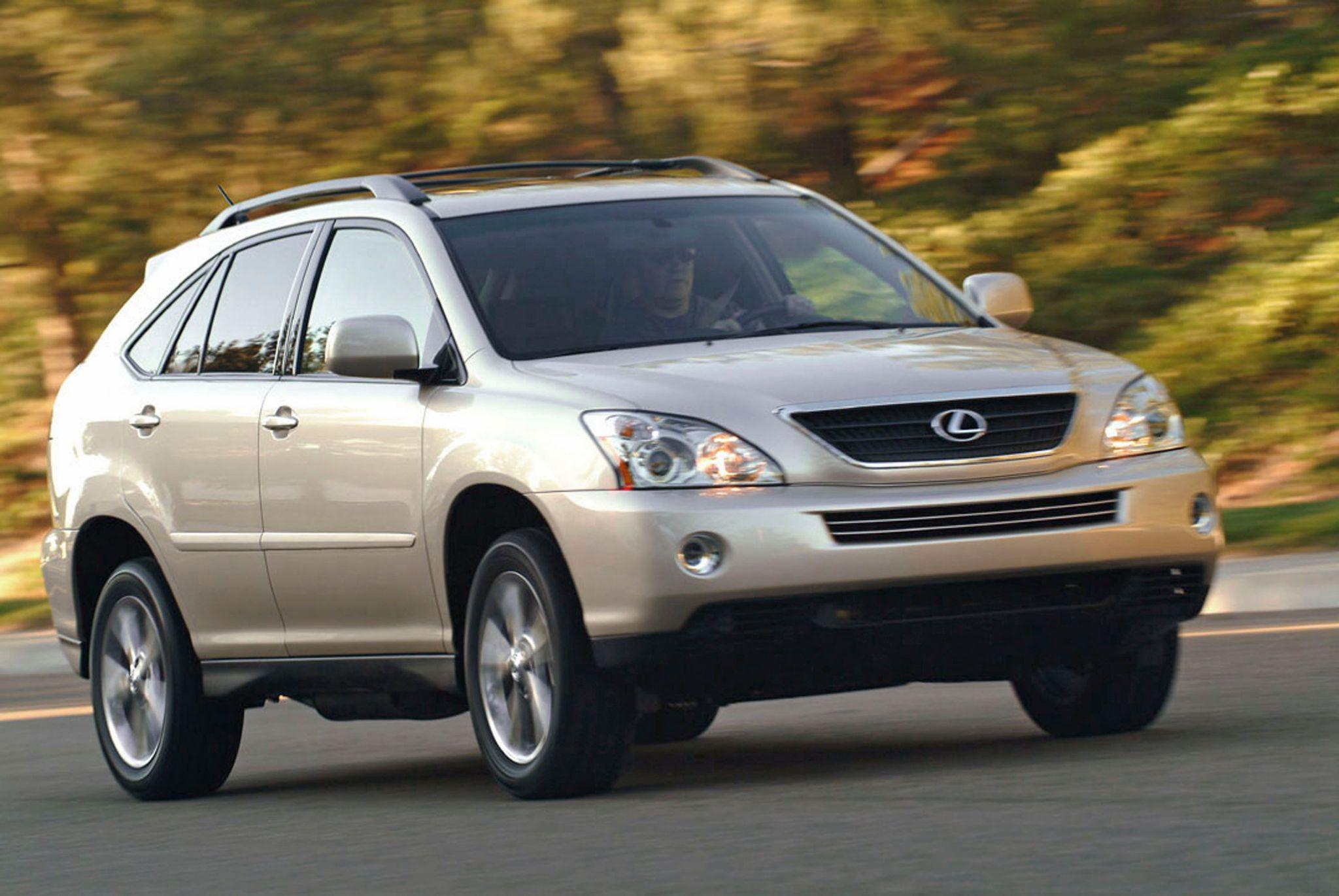 RX400h - SUV cỡ trung hạng sang đầu tiên trên thế giới sử dụng động cơ lai Hybrid.