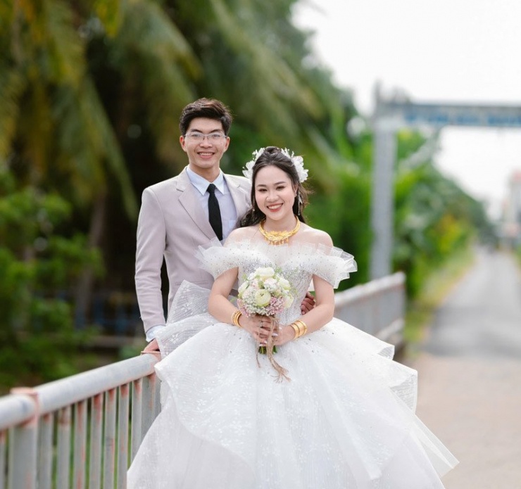 Cặp đôi từ hàng xóm thành vợ chồng&nbsp;