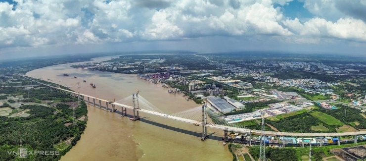 Toàn cảnh cầu Bình Khánh chụp bằng kỹ thuật panorama.