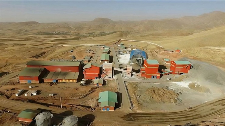 Zarshuran ở thành phố Takab - mỏ vàng lớn nhất của Iran và Trung Đông. Ảnh: YJC Iran