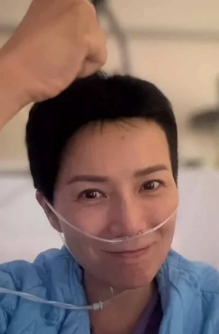 Nữ diễn viên nổi tiếng thông báo mắc ung thư - 1