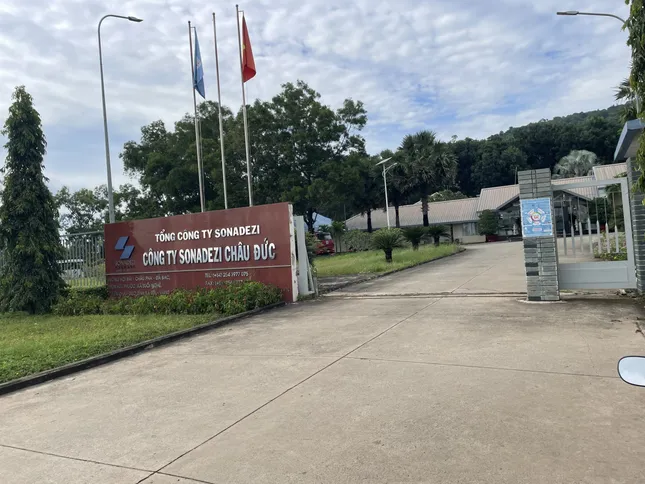 Lãnh đạo công ty con của Công ty CP Sonadezi Châu Đức bán sạch cổ phiếu SZC.