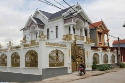 Đón lõng ở sân bay, bao vây nhà riêng bắt 100 kẻ gọi điện thoại lừa hơn 2.000 tỷ đồng