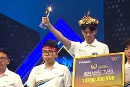 Nam sinh Khánh Hòa giành vòng nguyệt quế Đường lên đỉnh Olympia