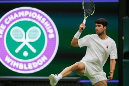 Trực tiếp tennis Wimbledon ngày 1: Alcaraz đụng độ Fognini, Zverev giải mã ẩn số