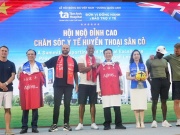 Fan vỡ òa đón huyền thoại Manchester Reds, Michael Owen ấn tượng mạnh với dịch vụ y tế đẳng cấp của BV Tâm Anh