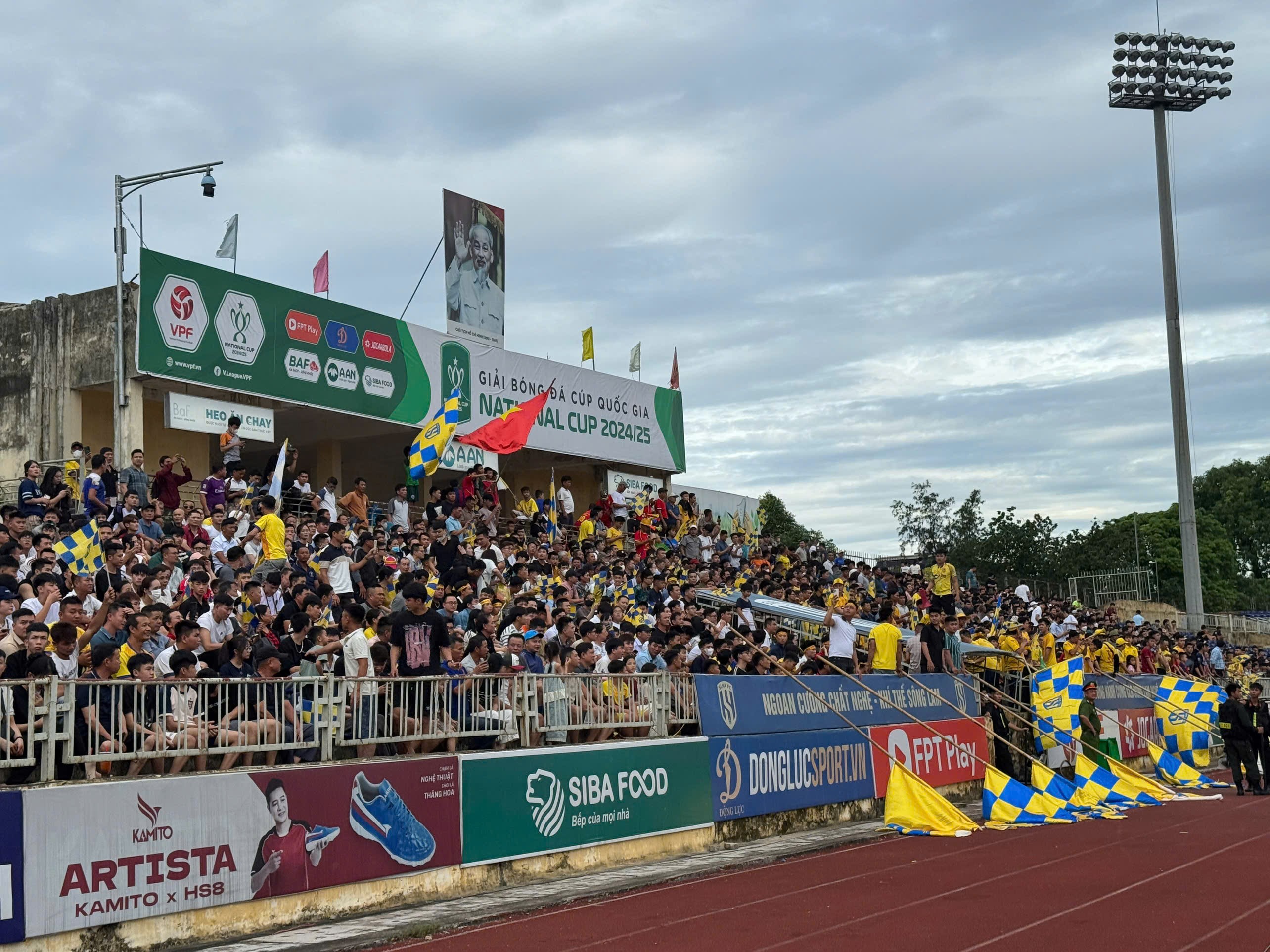 Trực tiếp bóng đá SLNA - Công an Hà Nội: Không có thêm bàn thắng (CK Cúp Quốc gia) (Hết giờ) - 2