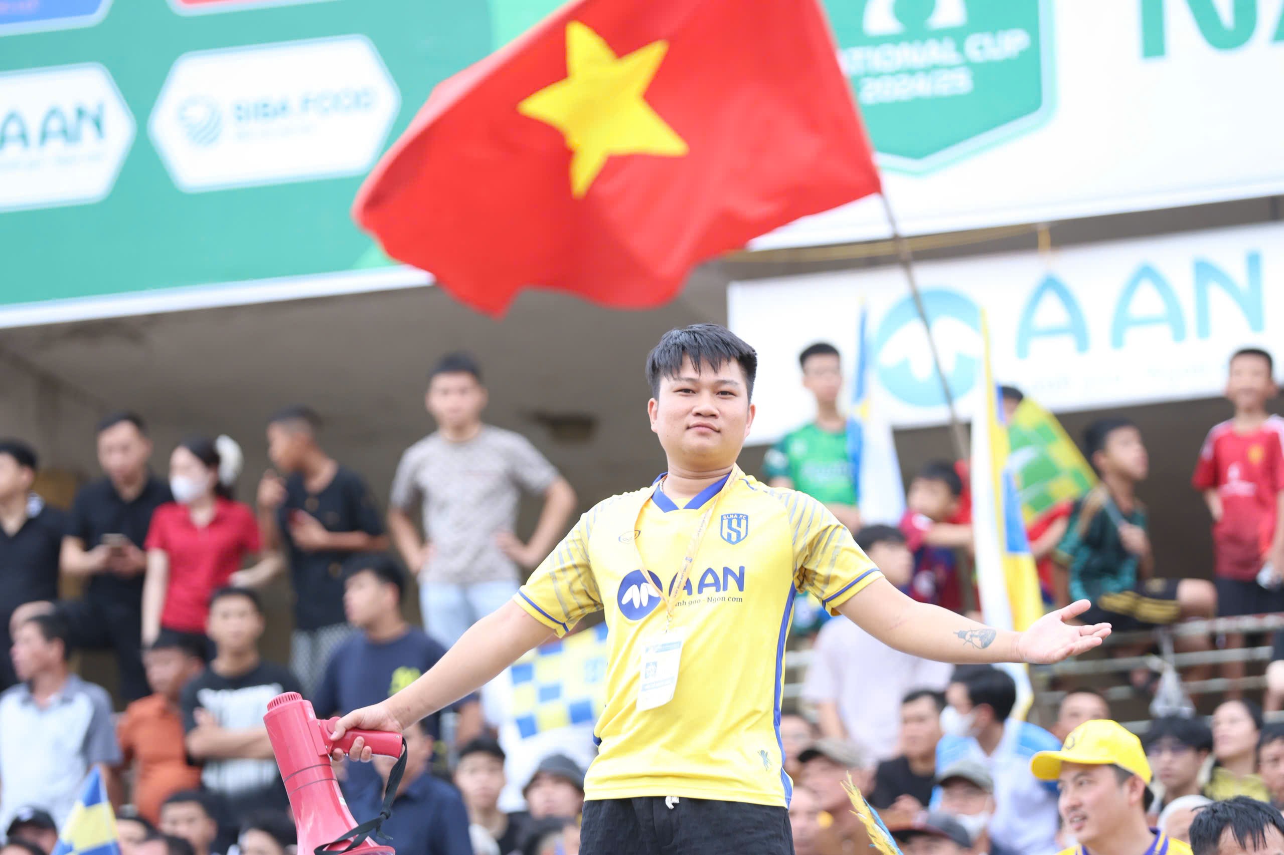 Trực tiếp bóng đá SLNA - Công an Hà Nội: Không có thêm bàn thắng (CK Cúp Quốc gia) (Hết giờ) - 3