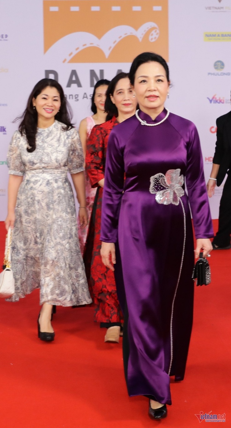 TS. Ngô Phương Lan - Giám đốc DANAFF III trên thảm đỏ.&nbsp;