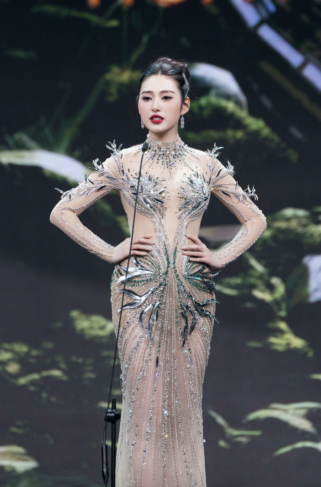 Hoa hậu Trâm Anh.