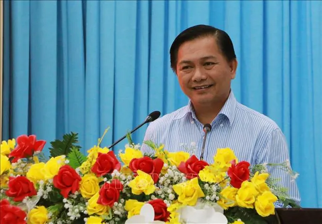 Thủ tướng Chính phủ chỉ định ông Trần Văn Lâu, Phó Bí thư Thành ủy Cần Thơ (mới) nhiệm kỳ 2020 - 2025 giữ chức vụ Chủ tịch UBND thành phố Cần Thơ (mới) nhiệm kỳ 2021 - 2026. Ảnh: TTXVN.