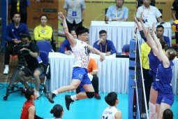 Trực tiếp bóng chuyền nữ U21 Việt Nam - Korabelka: Thể lực suy giảm, set 3 chóng vánh (Kết thúc)