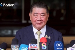 Thái Lan: Nhóm biểu tình kêu gọi quân đội hành động, Bộ trưởng Quốc phòng lên tiếng