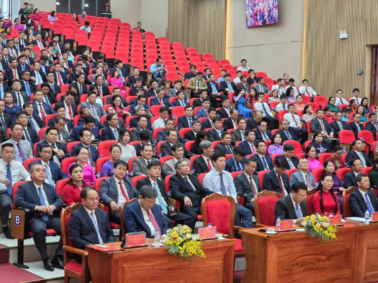 Công bố Bí thư, Chủ tịch UBND các tỉnh, thành phố mới sau sáp nhập - 16