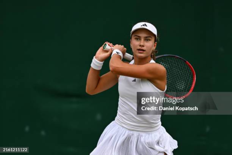 Iva Jovic đang xếp hạng 89 WTA
