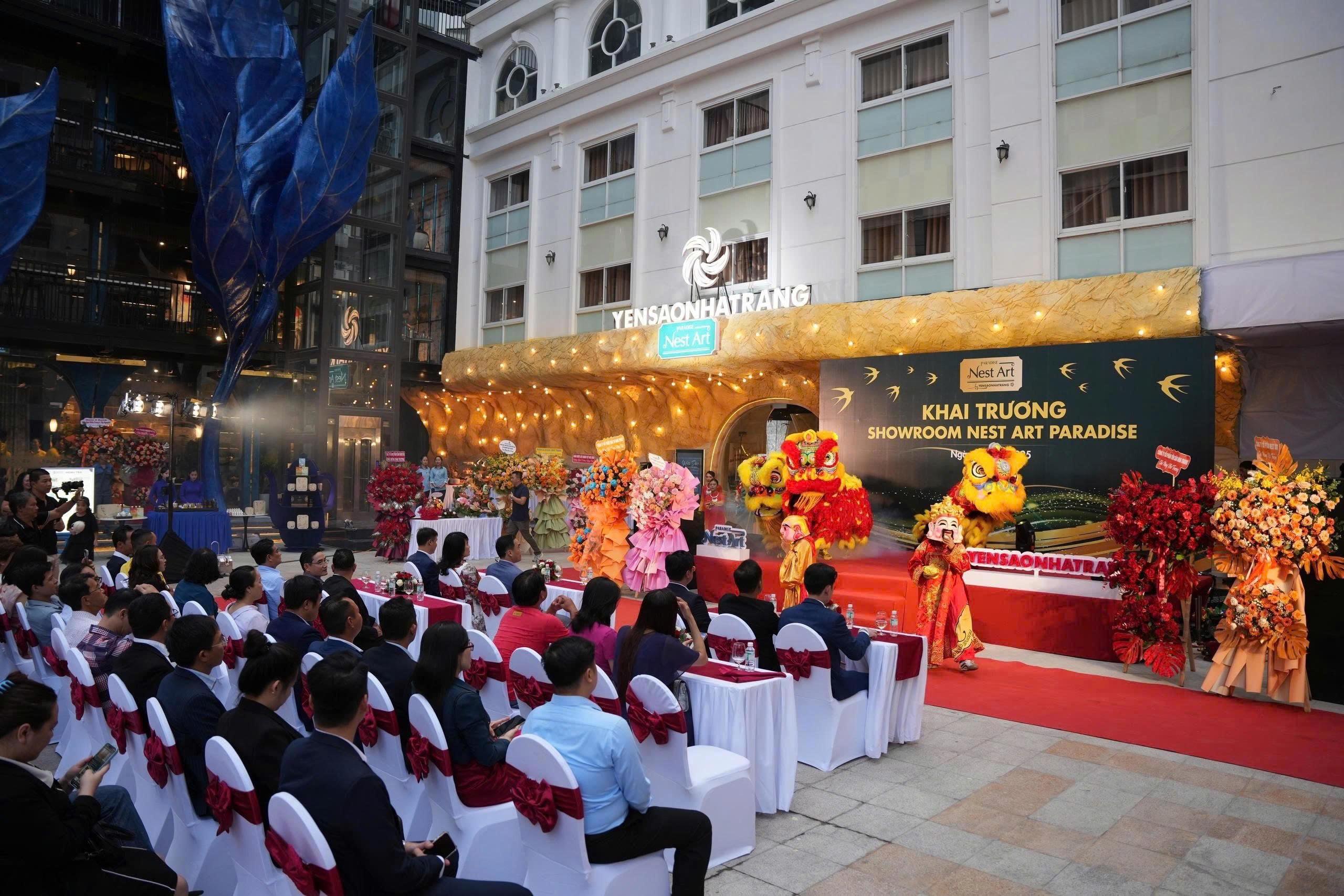 Hình ảnh không gian lễ khai trương Nest Art Paradise