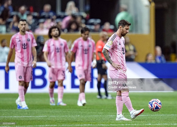 Messi và đồng đội vừa thua PSG 0-4 và bị loại khỏi FIFA Club World Cup