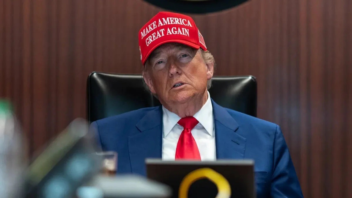 Tổng thống Mỹ Trump theo dõi chiến dịch ném bom cơ sở hạt nhân của Iran tại Phòng Tình huống, Nhà Trắng hôm 21/6 (ảnh: Nhà Trắng)