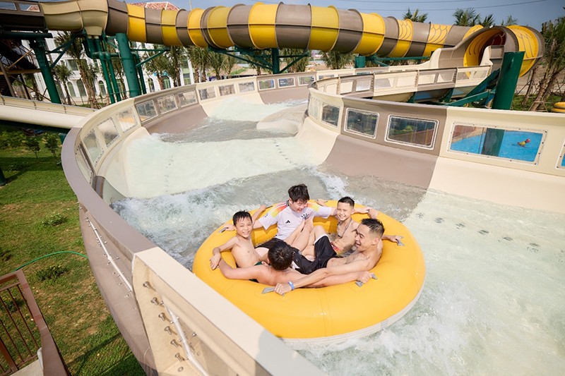 Công viên nước Sun World Ha Nam: Thiên đường giải nhiệt mùa hè với ưu đãi "khủng" - ảnh: Sun Group