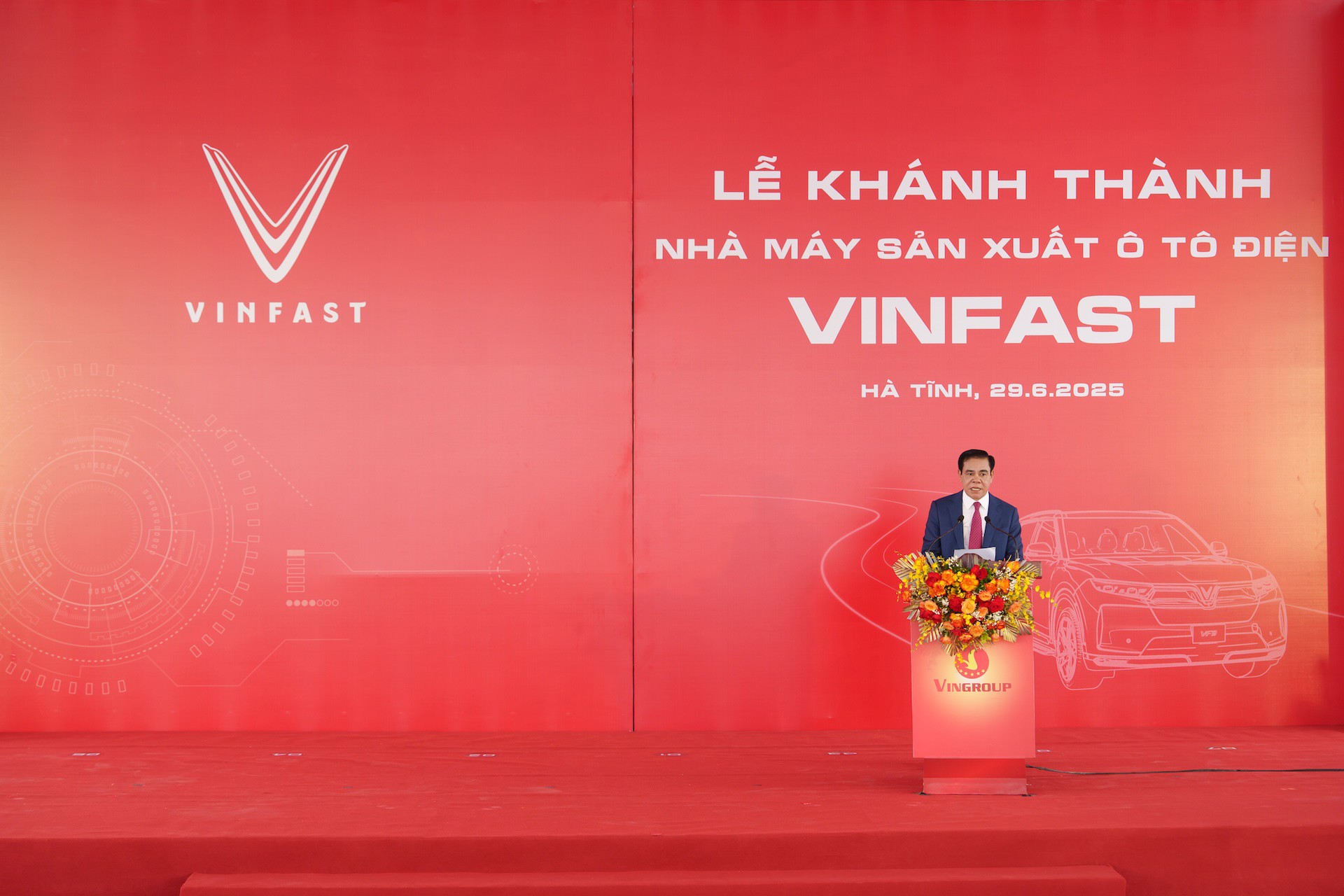 Ông Võ Trọng Hải, Phó Bí thư tỉnh uỷ, Chủ tịch UBND tỉnh Hà Tĩnh đánh giá cao tiến độ dự án và đóng góp của Tập đoàn Vingroup cho kinh tế xã hội địa phương.