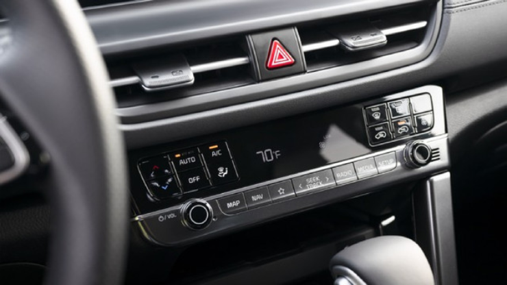 Kia Seltos Turbo: "Quái vật" đường phố hay "cú lừa" công nghệ? - 8