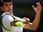 Video tennis Alcaraz - Fognini: Alcaraz khổ chiến 5 set với lão tướng 38 tuổi (Wimbledon)