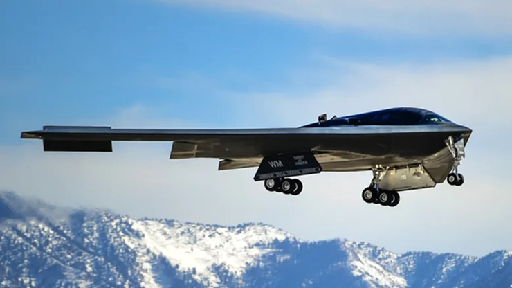B-2 không phải là biểu tượng của tốc độ mà là sự bền bỉ.