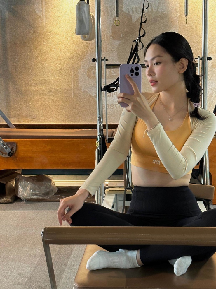 Mai Phương bắt đầu tập gym để rèn luyện sức khỏe. Đây cũng là phương pháp rèn luyện, giữ dáng, giảm cân được nhiều người đẹp Việt duy trì.