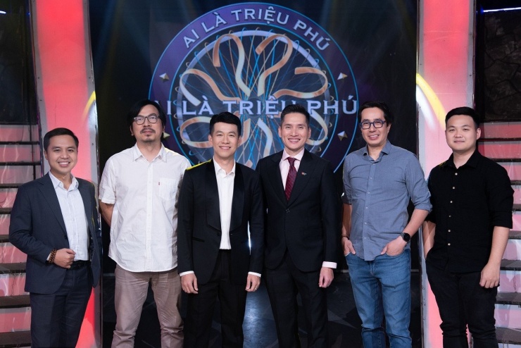 MC Quốc Khánh, các nhà thông thái và người chơi ở Ai là triệu phú số phát sóng 31/3.
