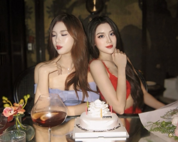 Phong cách đồng điệu của hoa hậu Phương Oanh và chị sinh đôi - 2