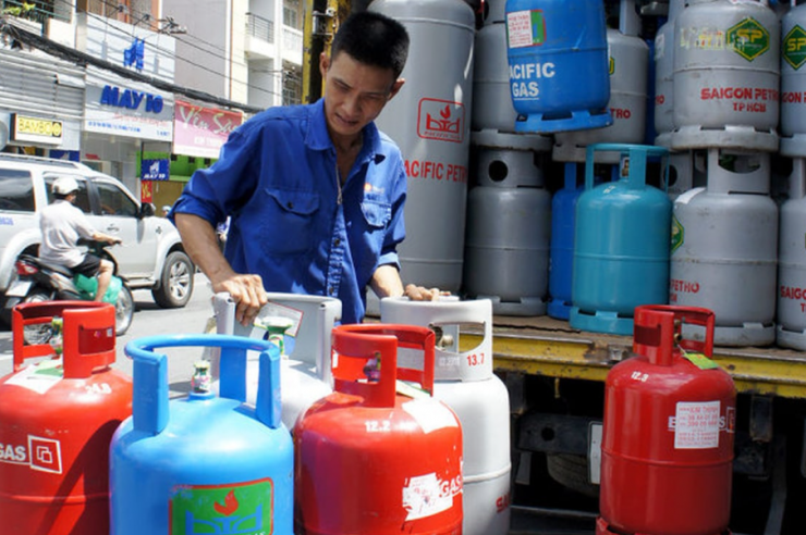 Giá gas liên tục tăng mạnh trong vòng một tháng qua.