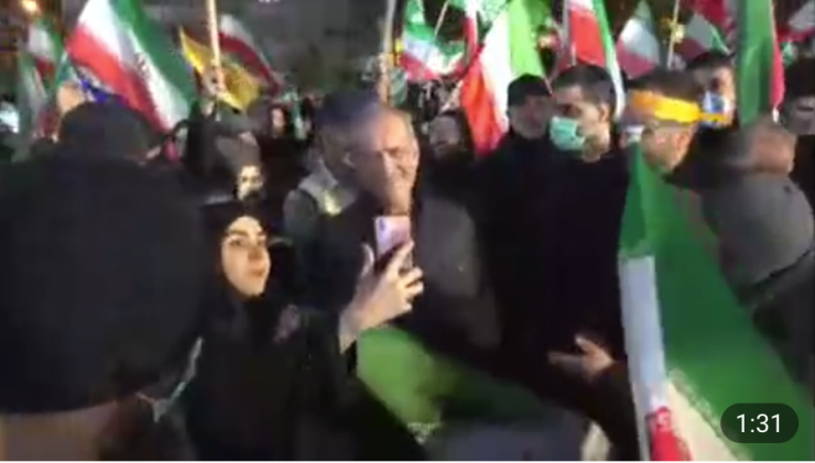 Chiến sự Iran chiều 1/4: Houthi tấn công hàng loạt mục tiêu nhạy cảm của Israel; Tổng thống Iran dự mít tinh công khai - 1