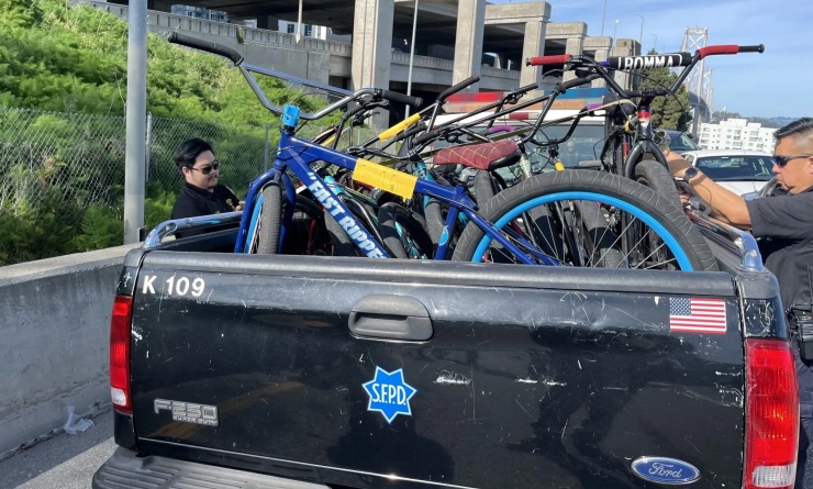 Nhóm 85 người đi xe đạp lao thẳng vào bẫy của cảnh sát - 2