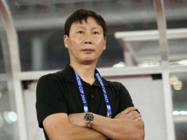 Trừ Trần Trung Kiên, cả đội đều được thi đấu - HLV Kim Sang-sik thực dụng hay ân tình?