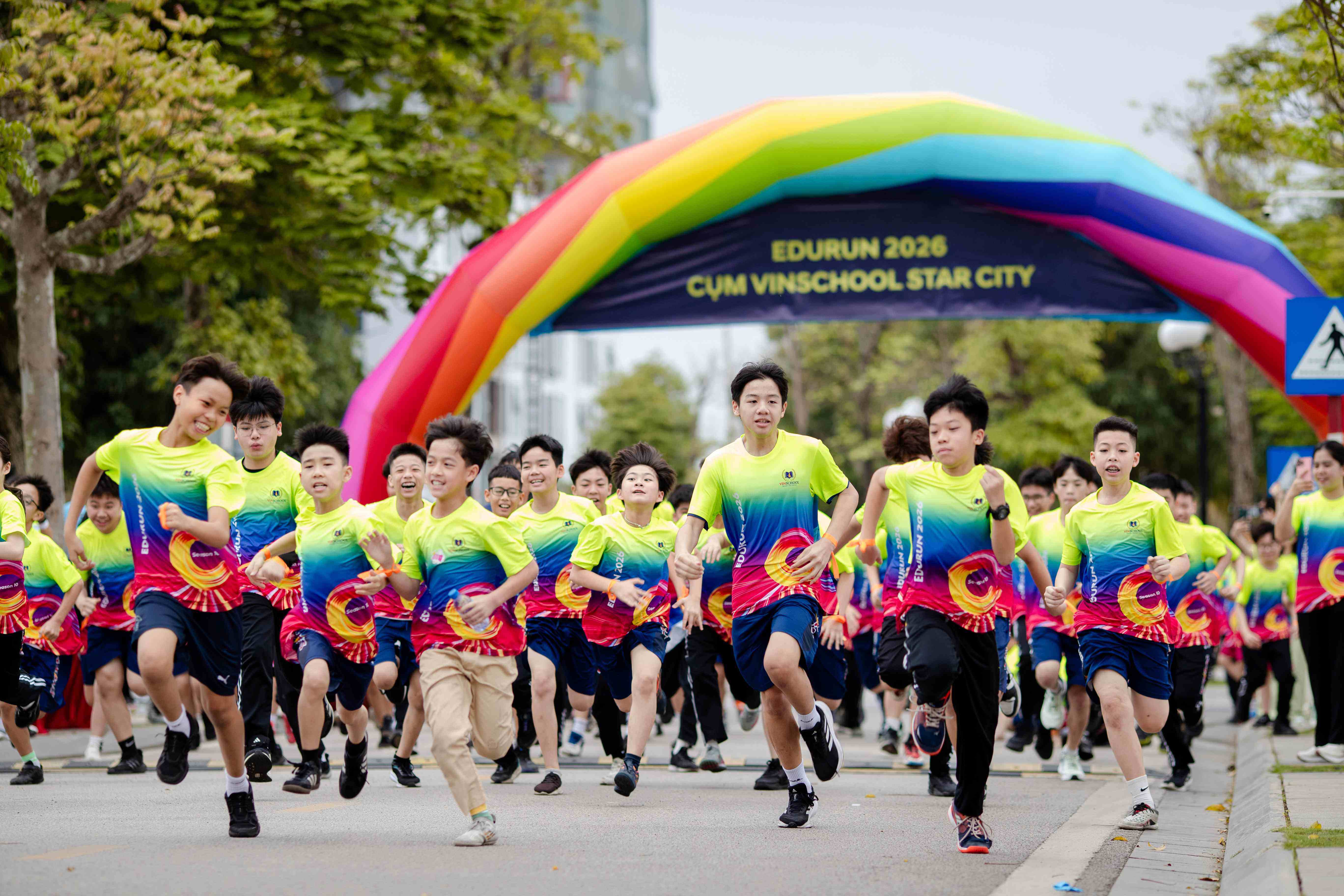 Edurun luôn theo đuổi triết lý: Giáo dục không chỉ diễn ra trong lớp học, mà được hình thành thông qua trải nghiệm, hành động và trách nhiệm với cộng đồng.