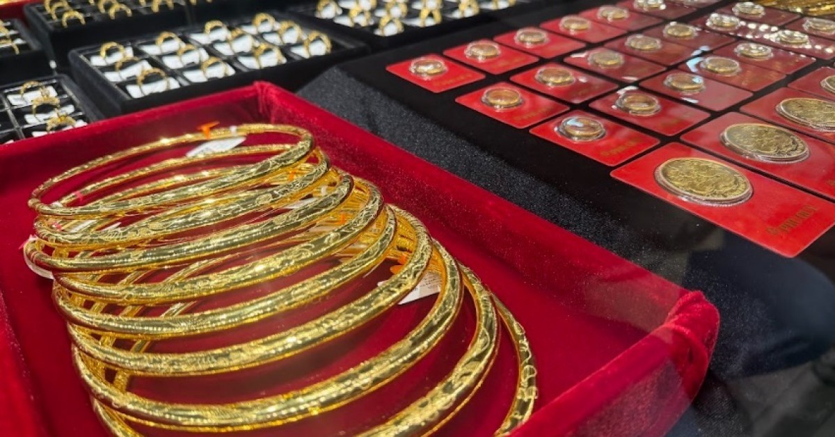 Giá vàng hôm nay 1/4: Vàng SJC, vàng nhẫn Bảo T...