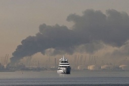 UAE cân nhắc hỗ trợ Mỹ 'phá vỡ' phong tỏa eo biển Hormuz