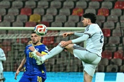 Video bóng đá Bosnia - Italia: Thẻ đỏ tai hại, nghiệt ngã luân lưu (Play-off World Cup)
