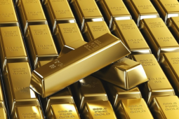 Giá vàng hôm nay 1/4: Tăng rất mạnh, tiến gần mốc 4.700 USD/ounce