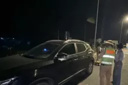 Giao xe cho nữ tài xế chạy quá tốc độ trên cao tốc, chủ xe bị phạt 17 triệu đồng