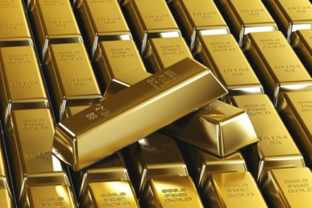 Giá vàng hôm nay 1/4: Tăng rất mạnh, tiến gần mốc 4.700 USD/ounce