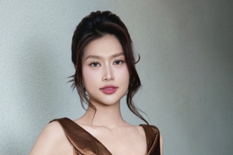 Hoa hậu Thiên Ân: 'Tôi cứng đầu khi yêu'