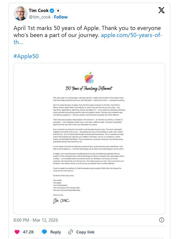 CEO Apple - Tim Cook kỷ niệm 50 năm thành lập Apple.