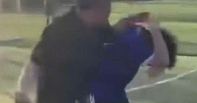 Công an xác minh clip nam sinh lớp 9 bị bạn đánh tới tấp