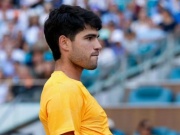 Alcaraz & khoảnh khắc gây sốc: Quát tháo ban huấn luyện, nội bộ nghi rạn nứt?