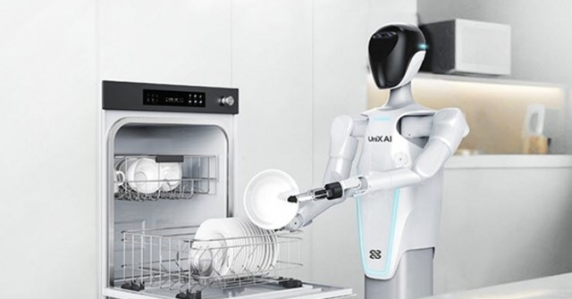 "Osin" công nghệ xuất hiện: Robot biết nấu ăn, dọn dẹp và đi làm thay con người